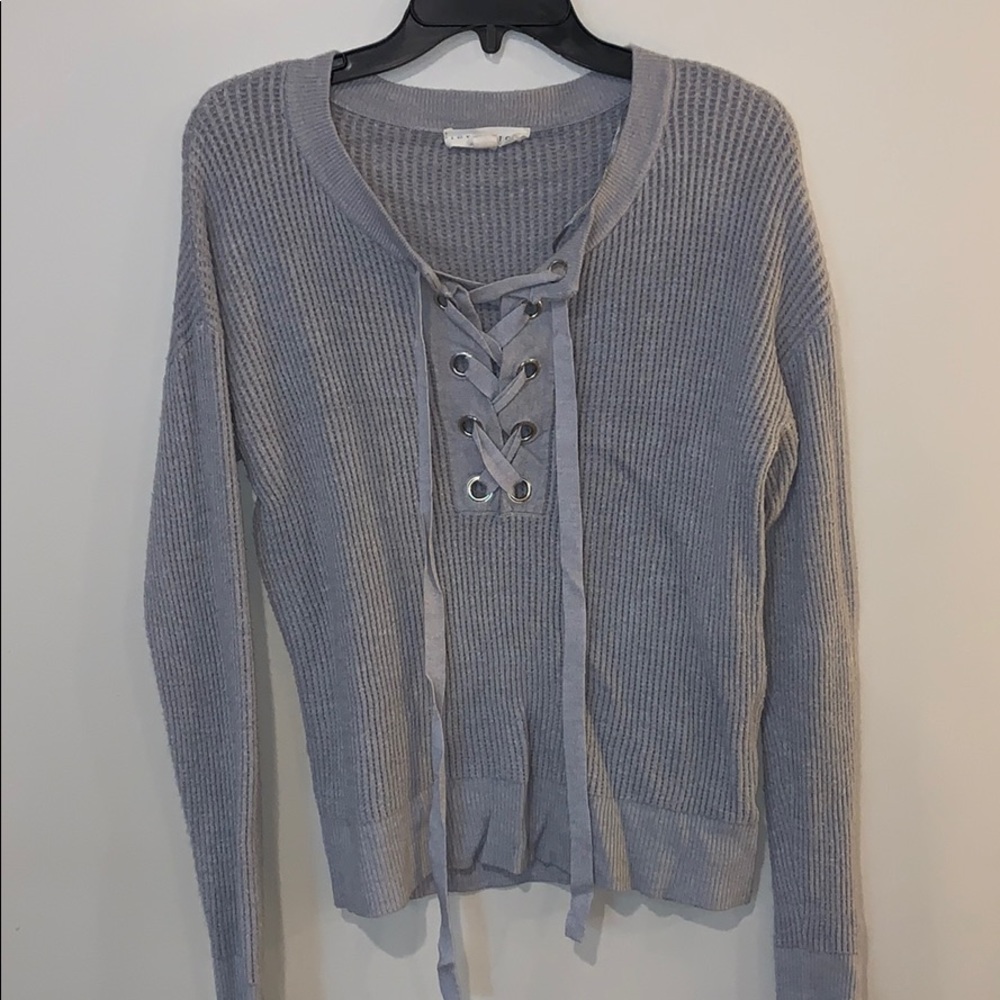 Women’s oversized sweater 🤍